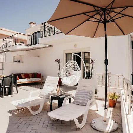 Daire Rrapi Seaview Penthouse - By Eka Luxury *