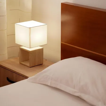 Rrapi Seaview Penthouse - By Eka Luxury *