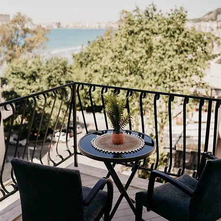 Daire Rrapi Seaview Penthouse - By Eka Luxury *