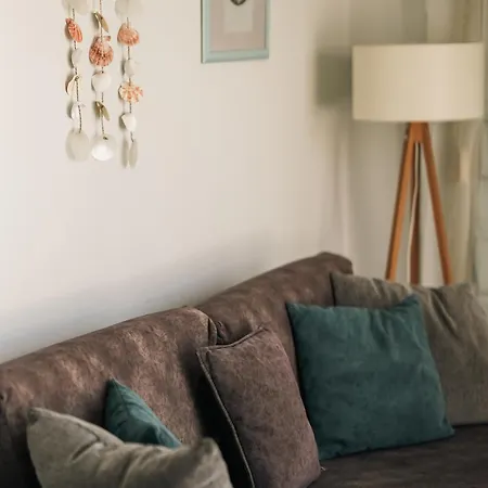 Daire Rrapi Seaview Penthouse - By Eka Luxury