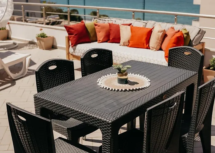 Rrapi Seaview Penthouse - By Eka Luxury * Vlorë