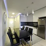 Rrapi Seaview Penthouse - By Eka Luxury Wlora
