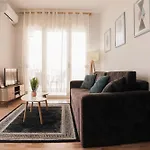 Rrapi Seaview Penthouse - By Eka Luxury *