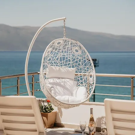 Rrapi Seaview Penthouse - By Eka Luxury Vlorë
