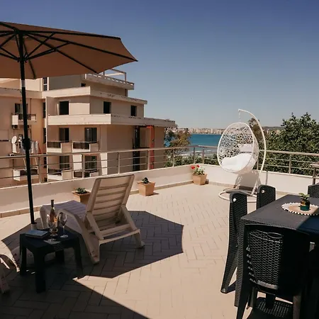 Rrapi Seaview Penthouse - By Eka Luxury Apartment Vlorë