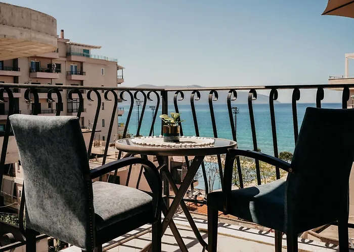 Διαμέρισμα Rrapi Seaview Penthouse - By Eka Luxury